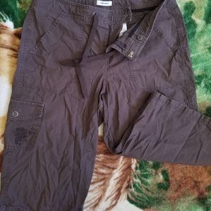 Dockers Brown Cargo Capri's Size 4